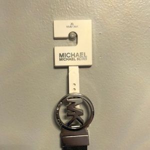 Michael Kors twist reversible XL belt New with tags!!